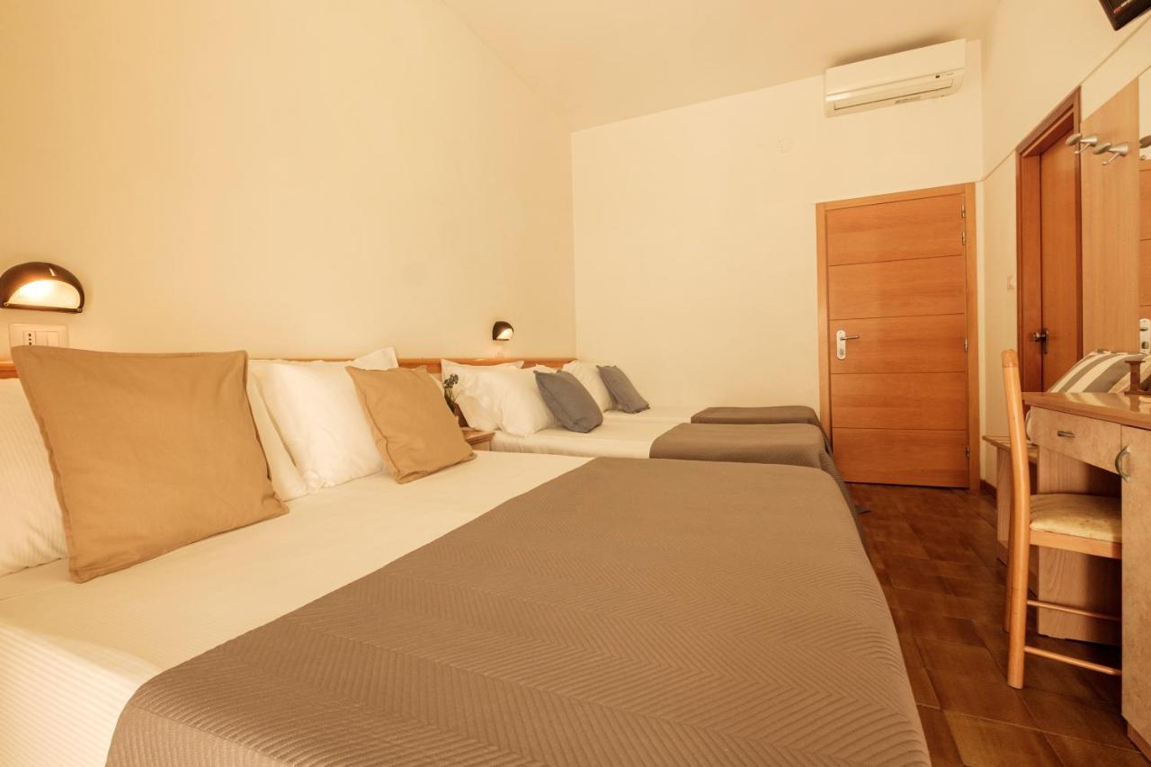Hotel Oceanic Rimini Zewnętrze zdjęcie