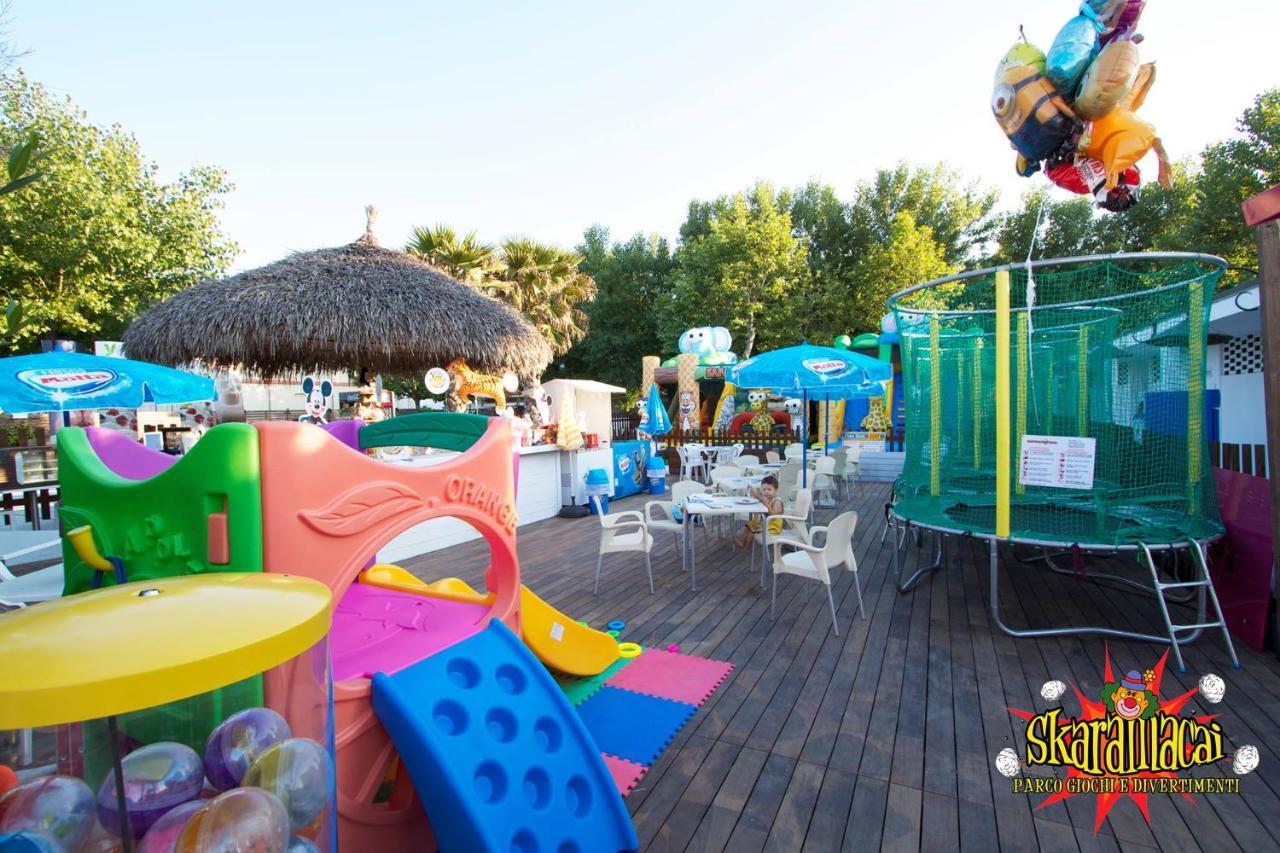 Hotel Oceanic Rimini Zewnętrze zdjęcie